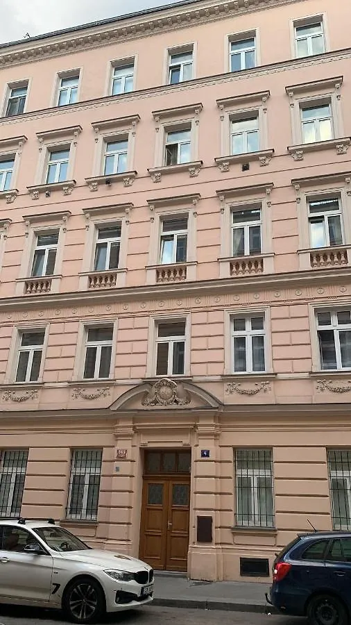 Downtown Residence 41 Prague 0*,